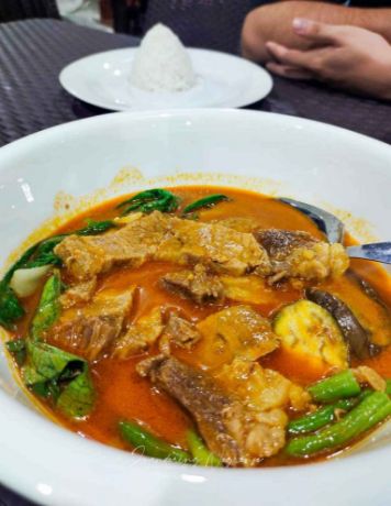 Picture of Kare Kare Solo