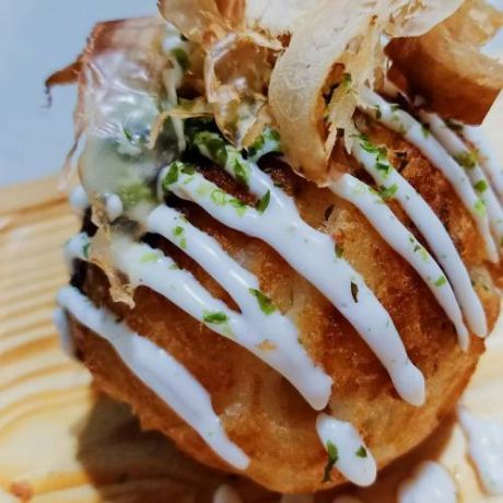 Buttered Giant Takoyaki (1 Big)
