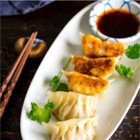 Gyoza (10 pcs) | Japanese Pan-Fried Dumplings