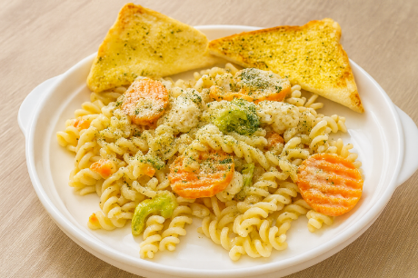 Seafood and Veggies Pasta