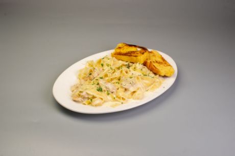 Picture of Chicken Alfredo Pasta
